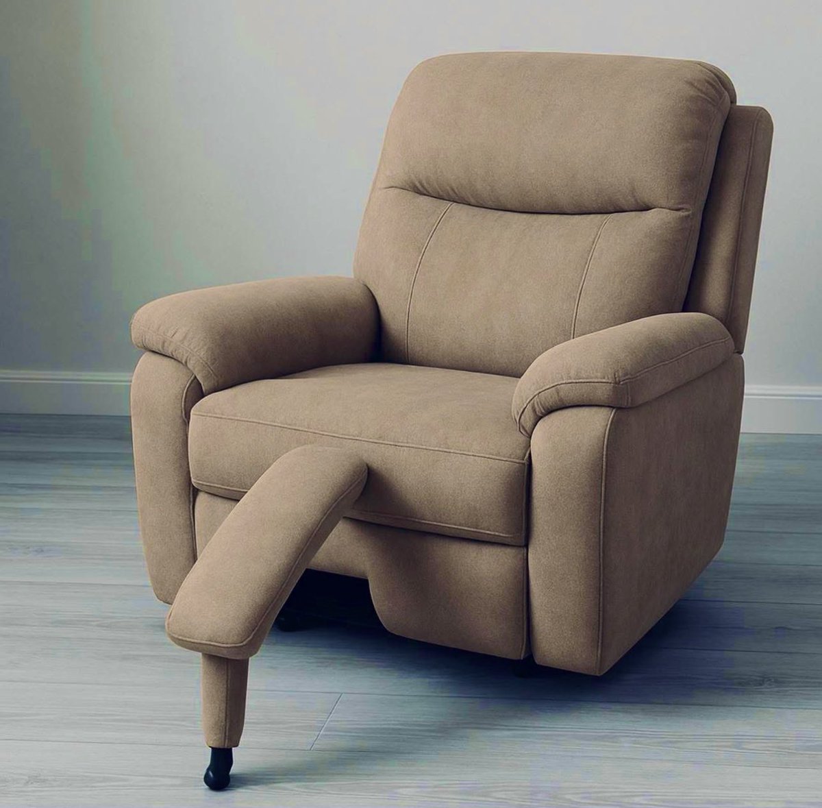 We all know the importance of the cuck chair, but there has to be a chair for Daddy Diesel <a href="/shanexxxdiesel/">Shane Diesel</a> to relax in while I'm on cleanup duty... 😉
