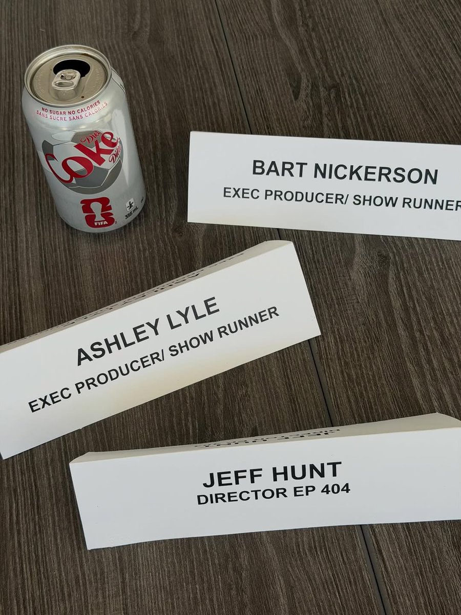 YELLOWJACKETS UPDATES tweet media