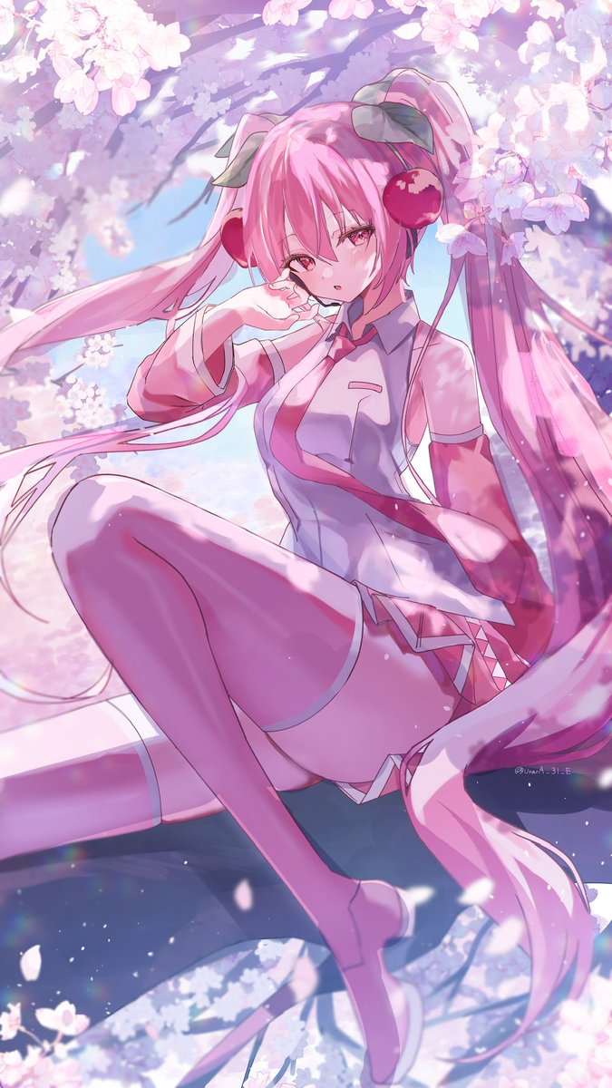 UгагА tweet media