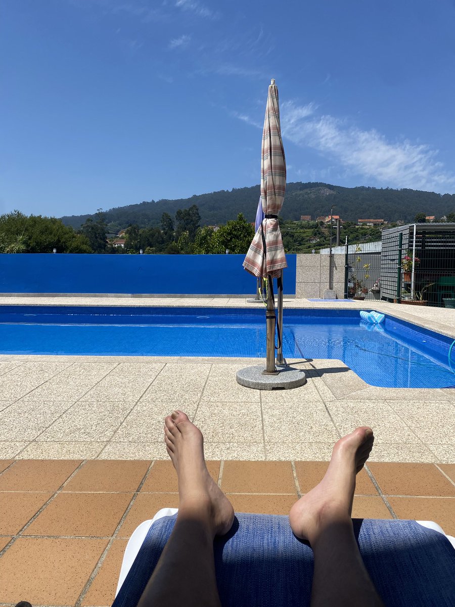 AlphaKariim's tweet photo. Gozando del sol 🌞🌞🌞🌞 https://t.co/m7frgvPm3h
