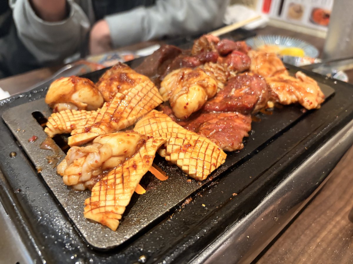 activebanana365's tweet photo. 本日、サイン会に立ち会いできました😁 https://t.co/5NOJJEzYOa