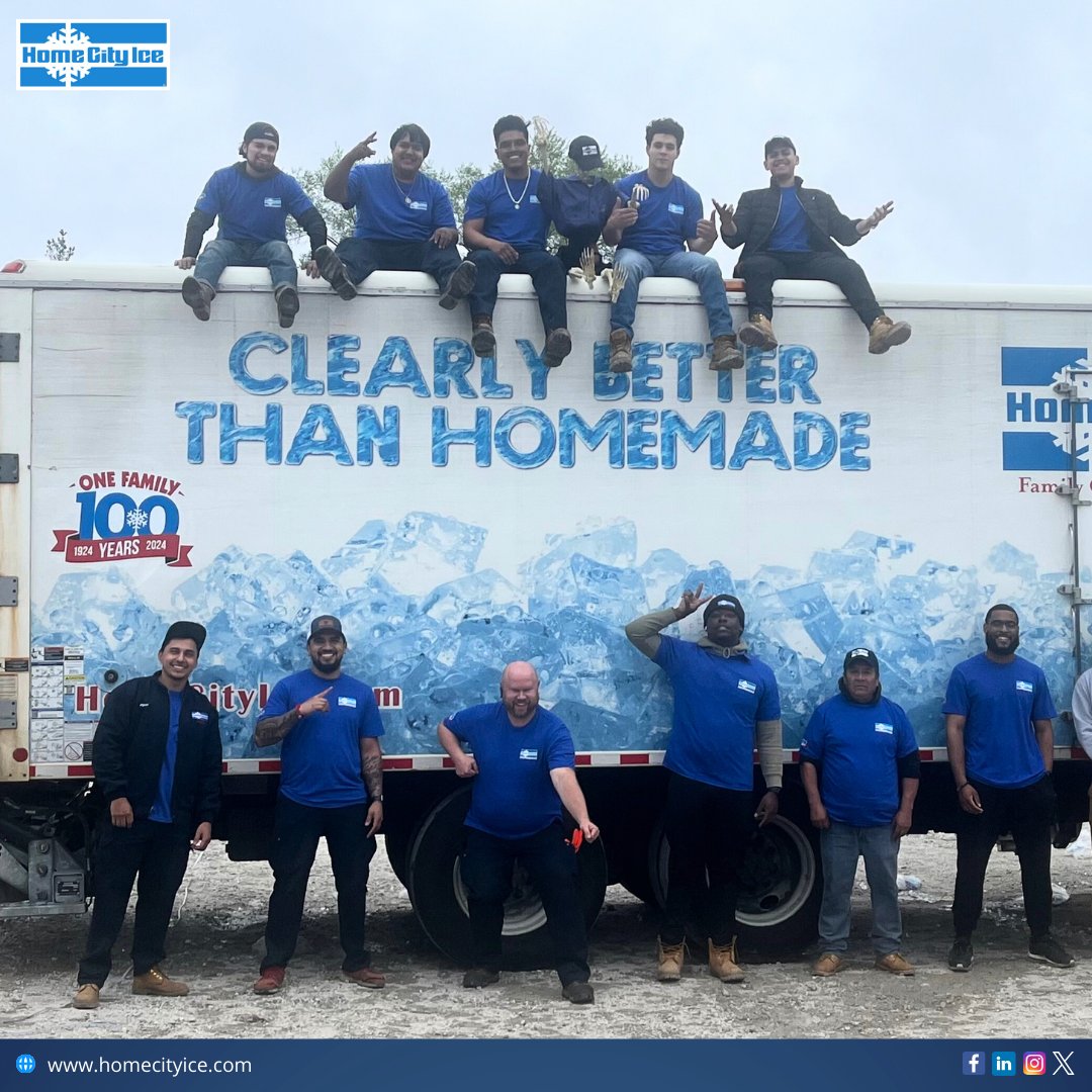 HomeCityIce's tweet image. Built on reliability since 1924. We deliver premium packaged ice to retailers, supermarkets, and bars, so you can stay focused on your customers.

Learn more: homecityice.com

#HomeCityIce #IceDelivery