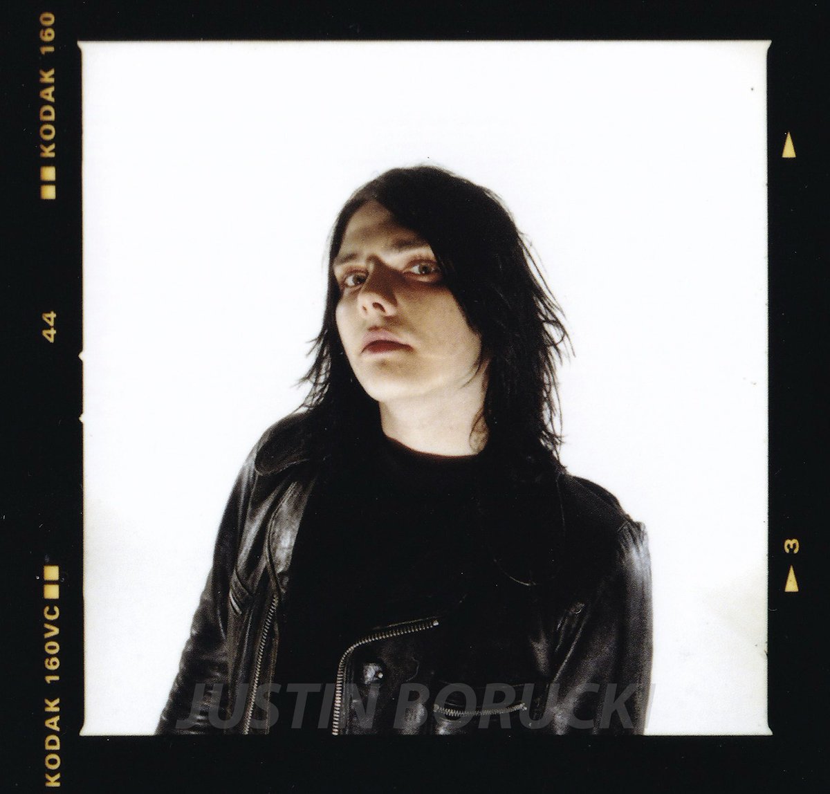 hel 击̸ tweet media