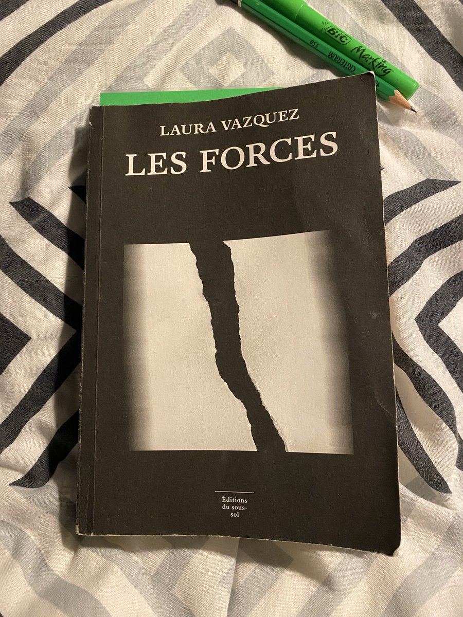 JJ99Out's tweet photo. Je lis peu de roman contemporain mais celui pousse à la réflection, j’apprécie https://t.co/Jc8sX5RUVL