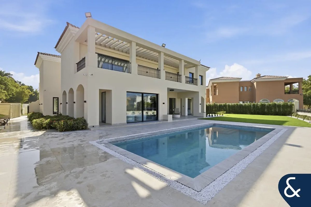 Panic Selling tweet media