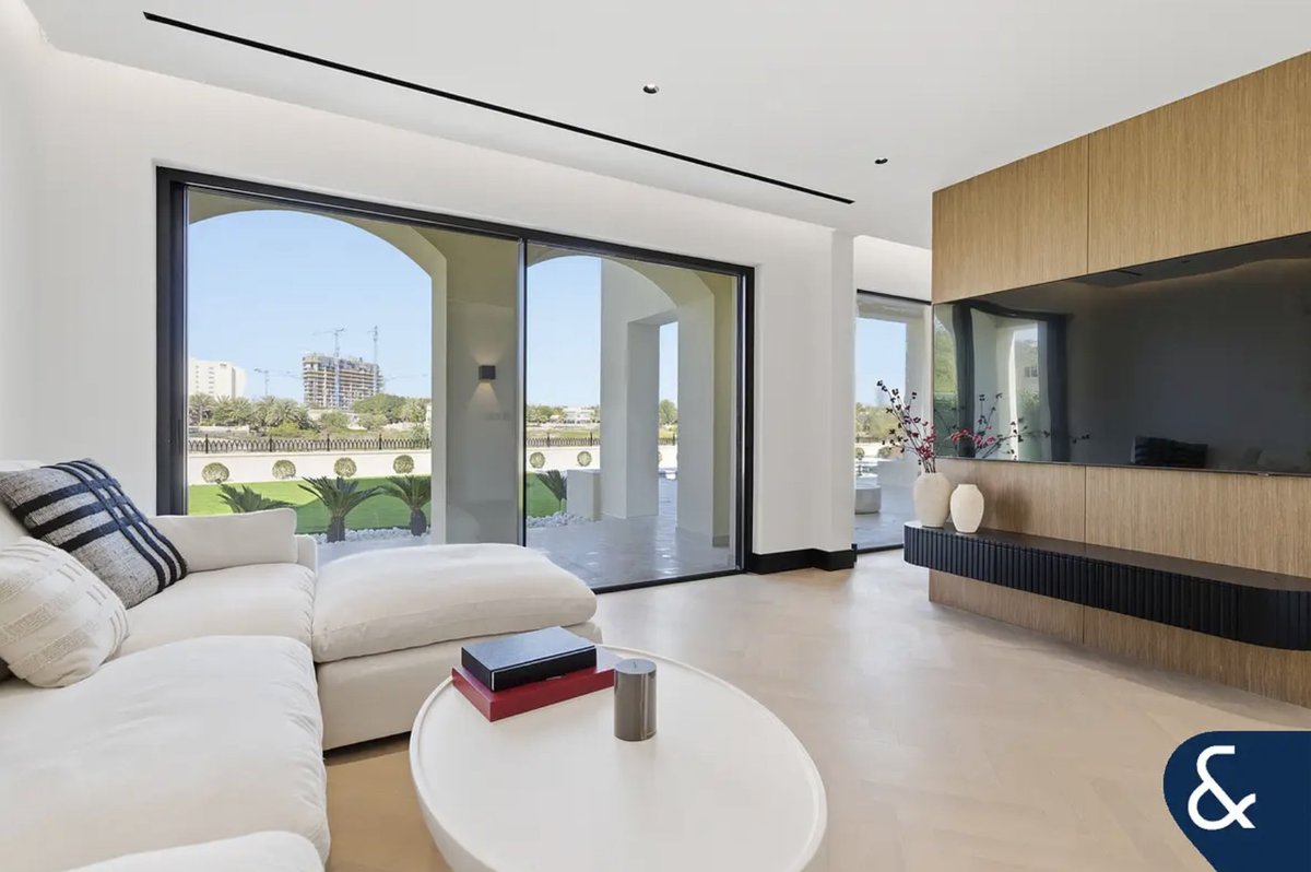 Panic Selling tweet media