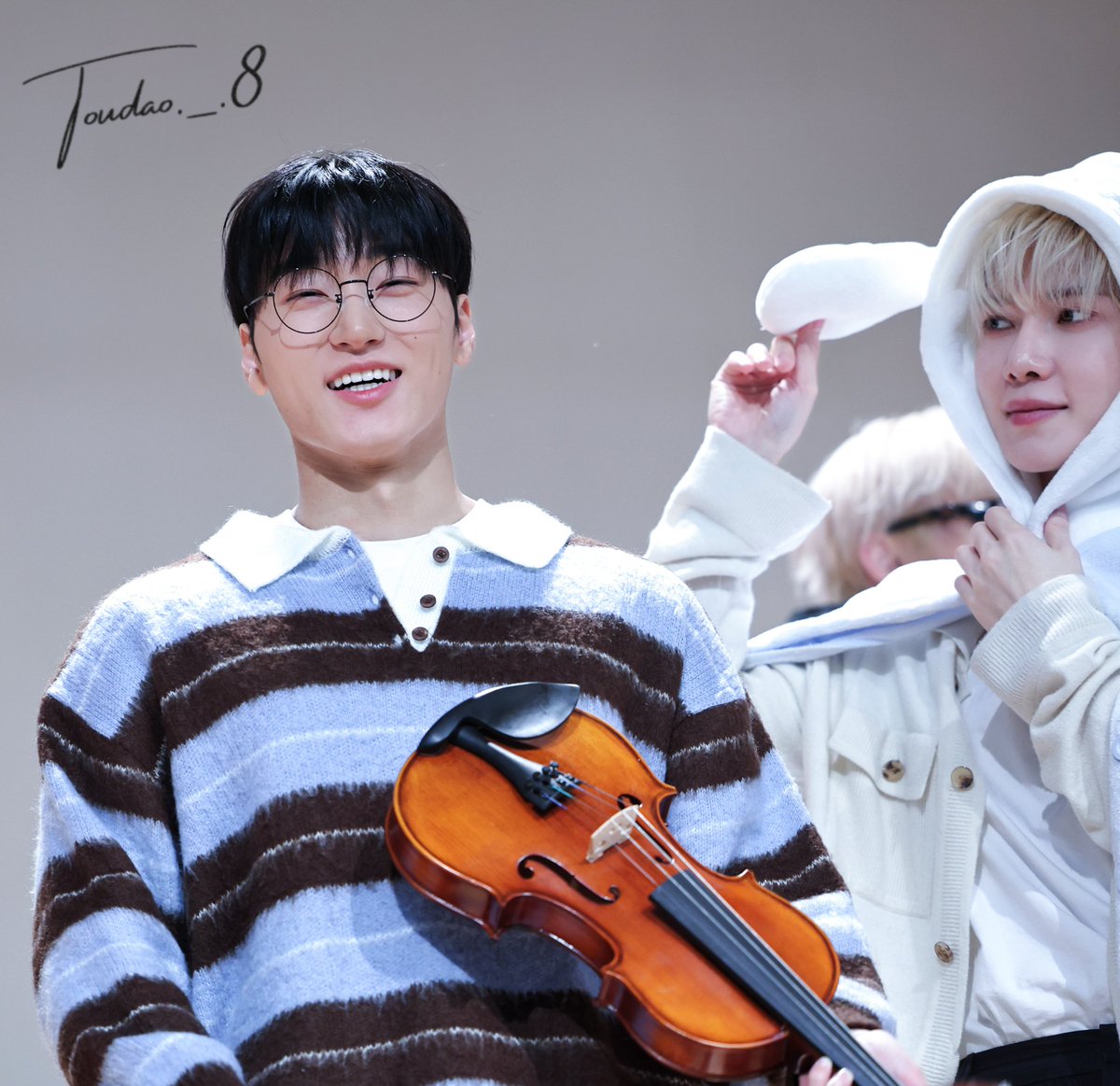 260406 AM
𖧧˒˒🐰⋆♡̷🫧◟✦ ✧.
#ATEEZ #에이티즈 
#SAN #산 #YEOSANG #여상