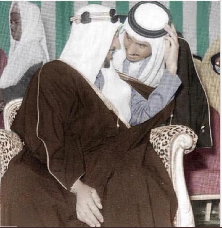 aplllq's tweet photo. الملك سعود رحمه الله - والملك سلمان حفظه الله.🇸🇦🤍🇸🇦 https://t.co/QwES3tqZmx