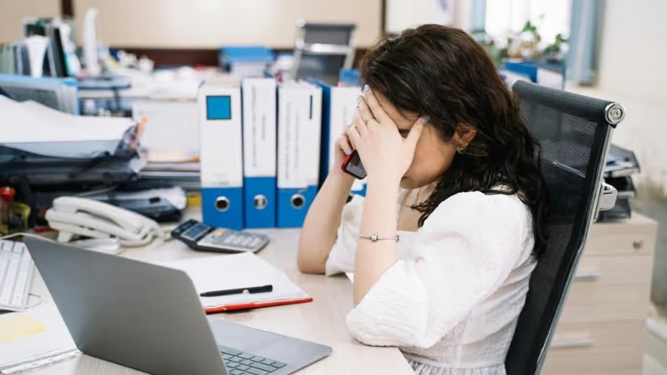 GoodNewsToday's tweet image. Feng Shui Tips: घर में नहीं लगता मन? महसूस करते हैं तनाव, रिश्तों में है खटास.. तो ये हो सकता है कारण!

#Tips #NegativeEnergy #Story 

पूरी खबर पढ़ें: tinyurl.com/5btnekhp