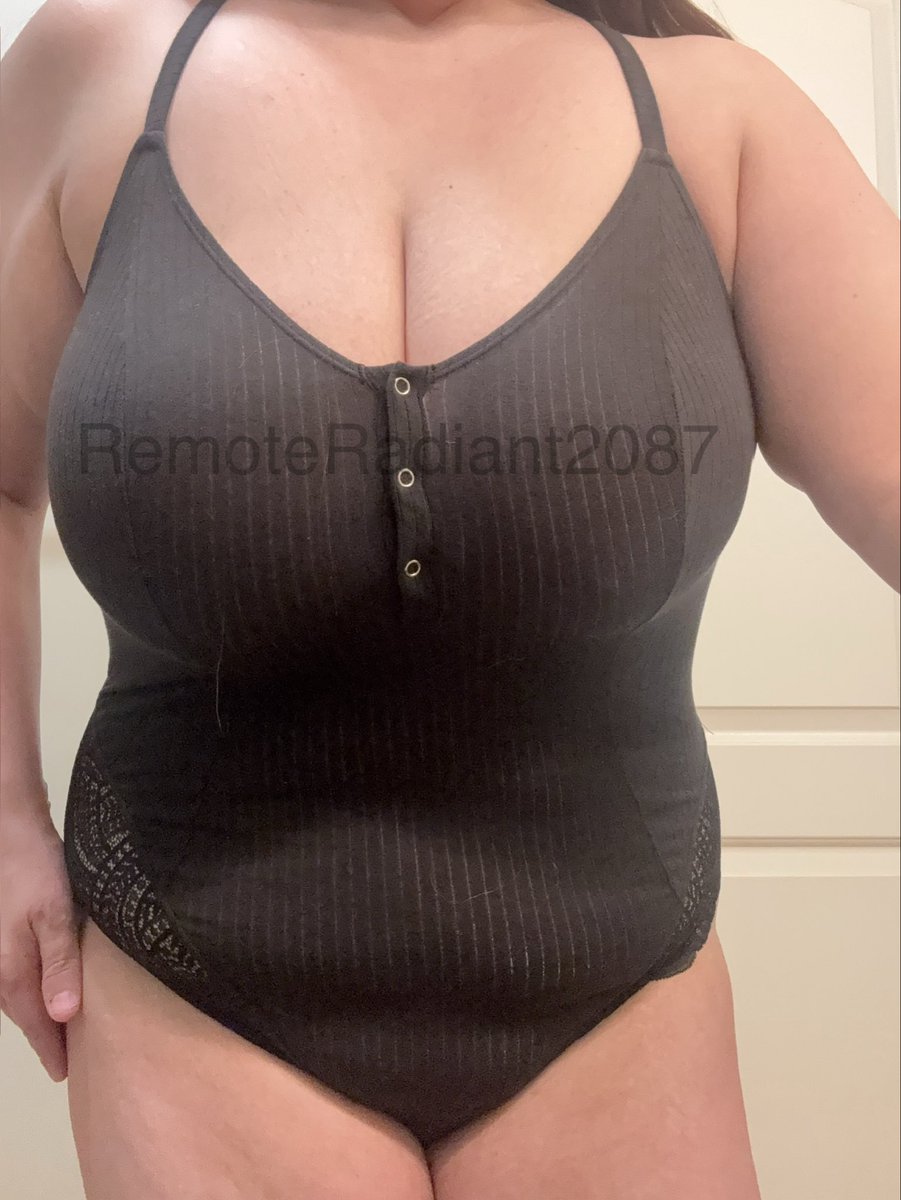 radiant2087's tweet photo. Happy Thursday! #ThirstTraps #lingerie https://t.co/12TME0hGB1