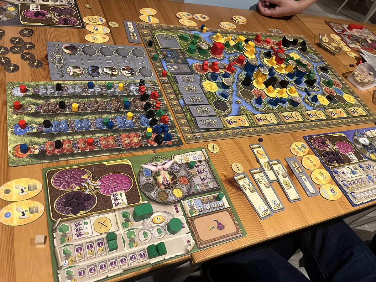 かーん tweet media