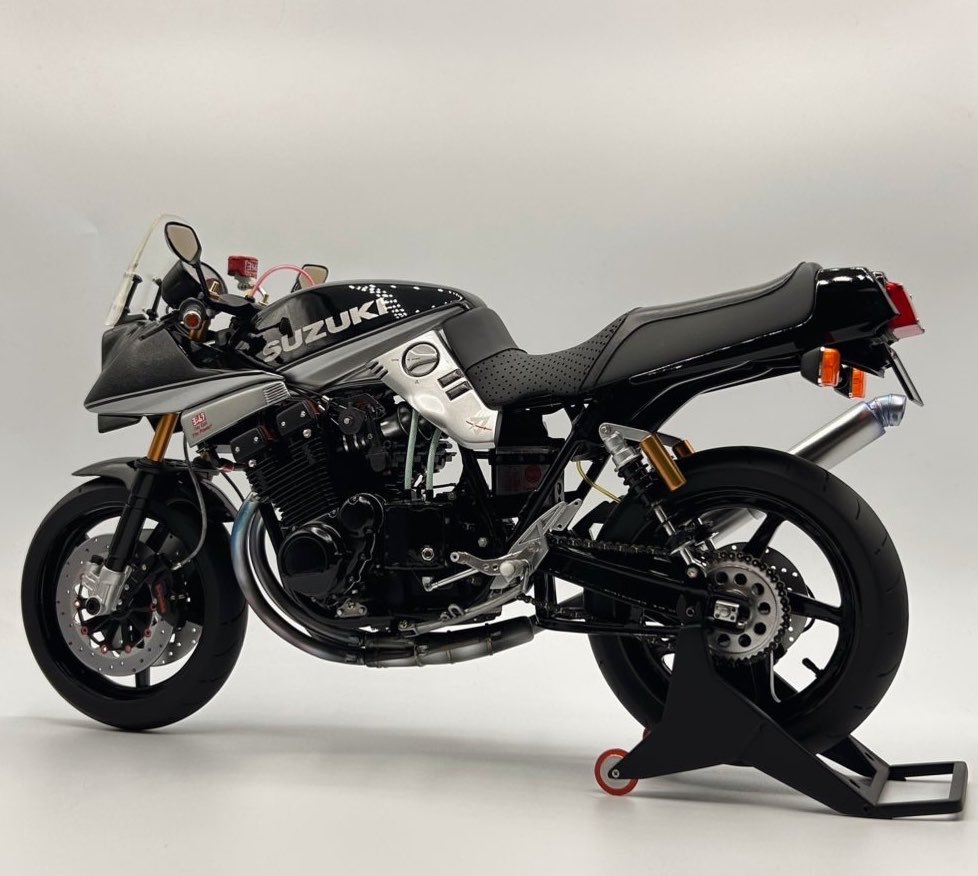 GSX1100S tweet media