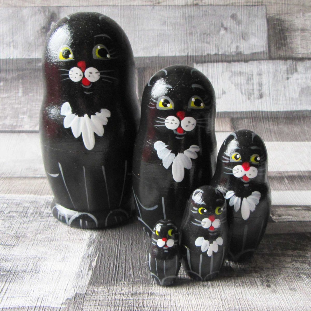 KrasnayaDolls's tweet image. A must have for any Cat lover 
krasnayacrafts.etsy.com/listing/142778…
#shopindie #catloversclub #catlove #cat #cats #giftideas #shopsmall #krasnayacrafts