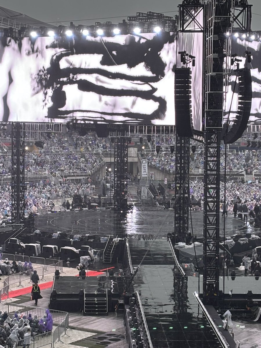 ari⁷ is SEEING BTS 6/12💜 tweet media