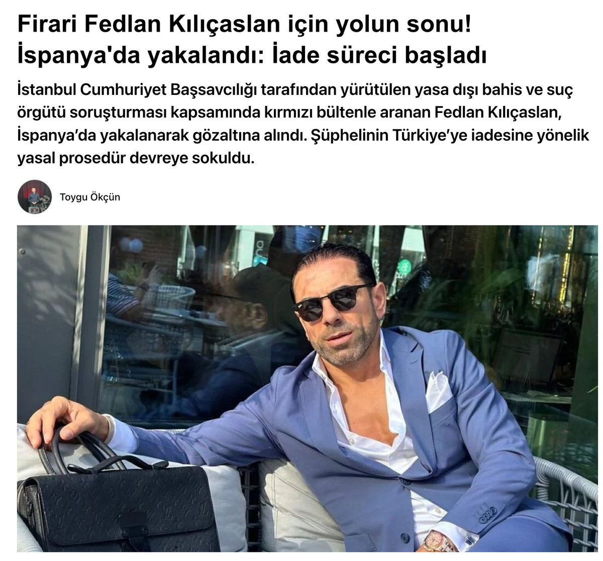 seniorcanbartu's tweet photo. gassarayda bayraklar yarıya indirildi https://t.co/cGYVguwMRw