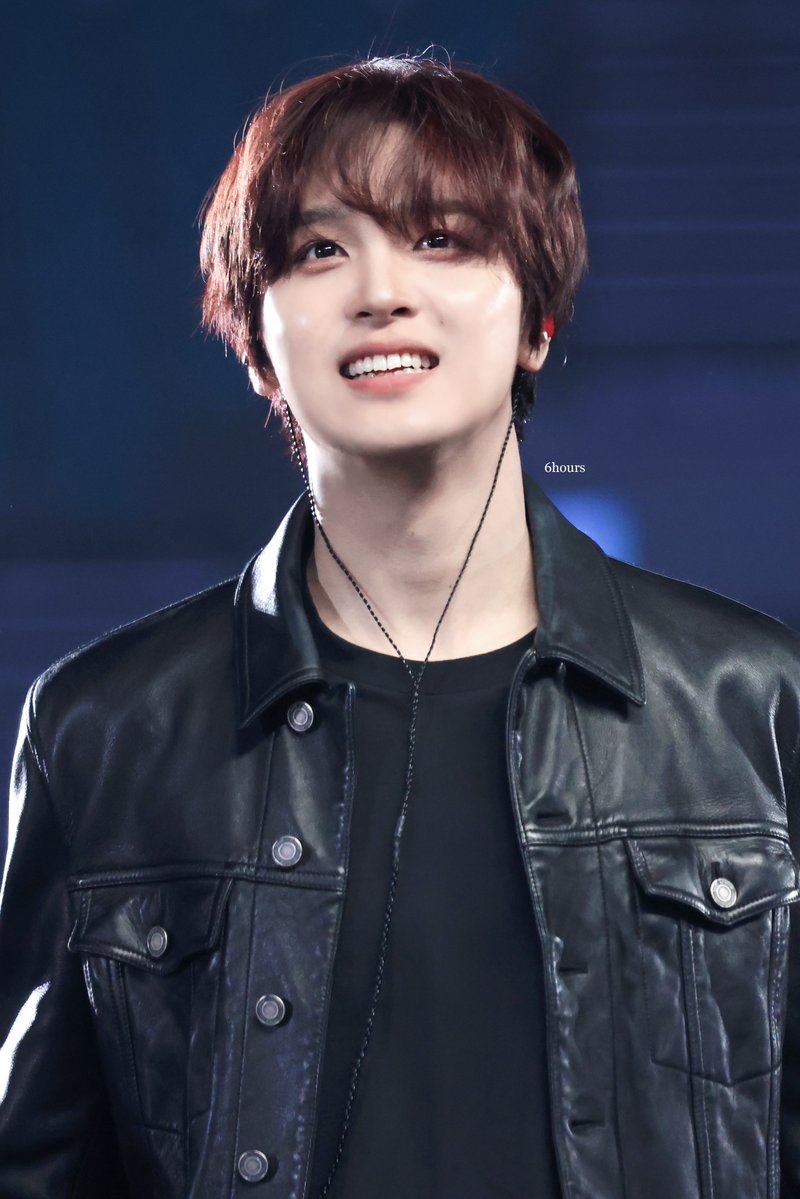 𝟔𝐡 tweet media