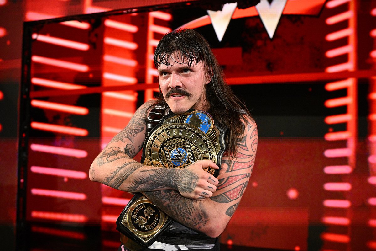 Wrestle Thread tweet media