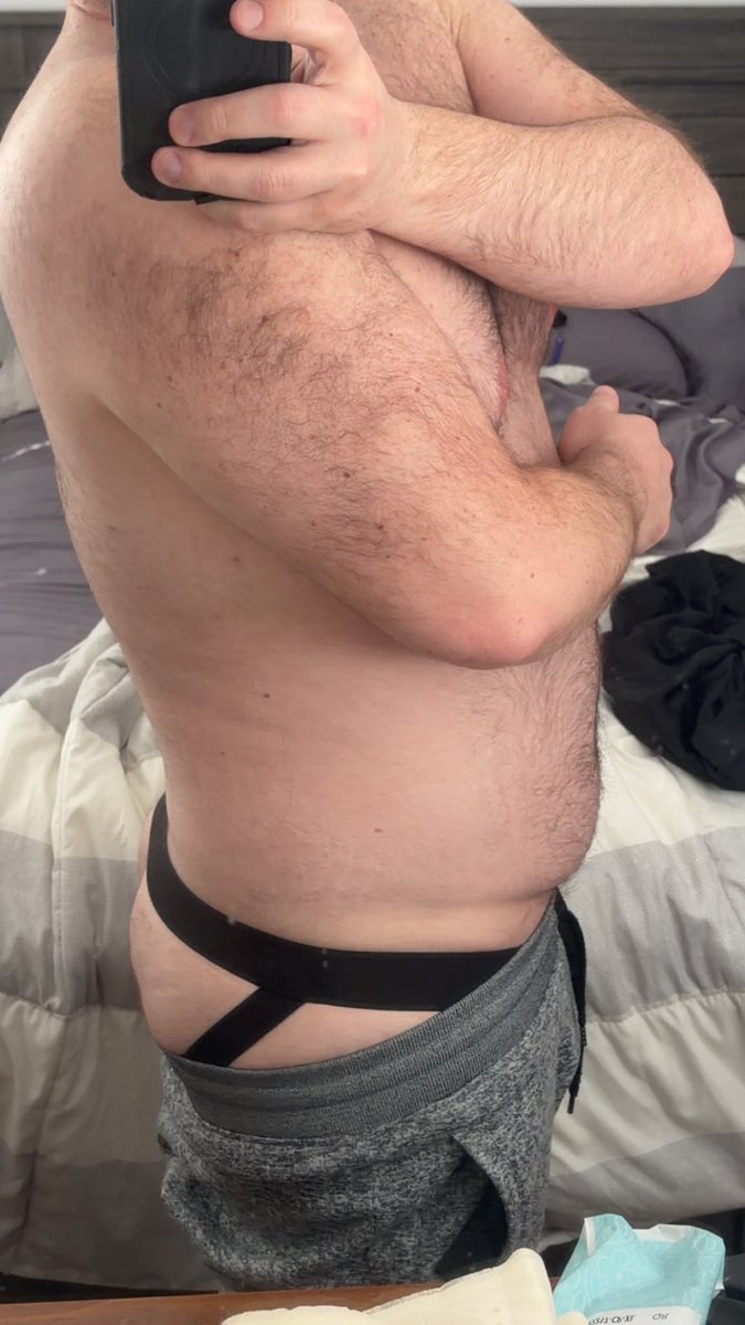 NateBush10's tweet photo. Feeling thick this Thursday #Jockstrap #BottomDad https://t.co/kcqcL4gmTq
