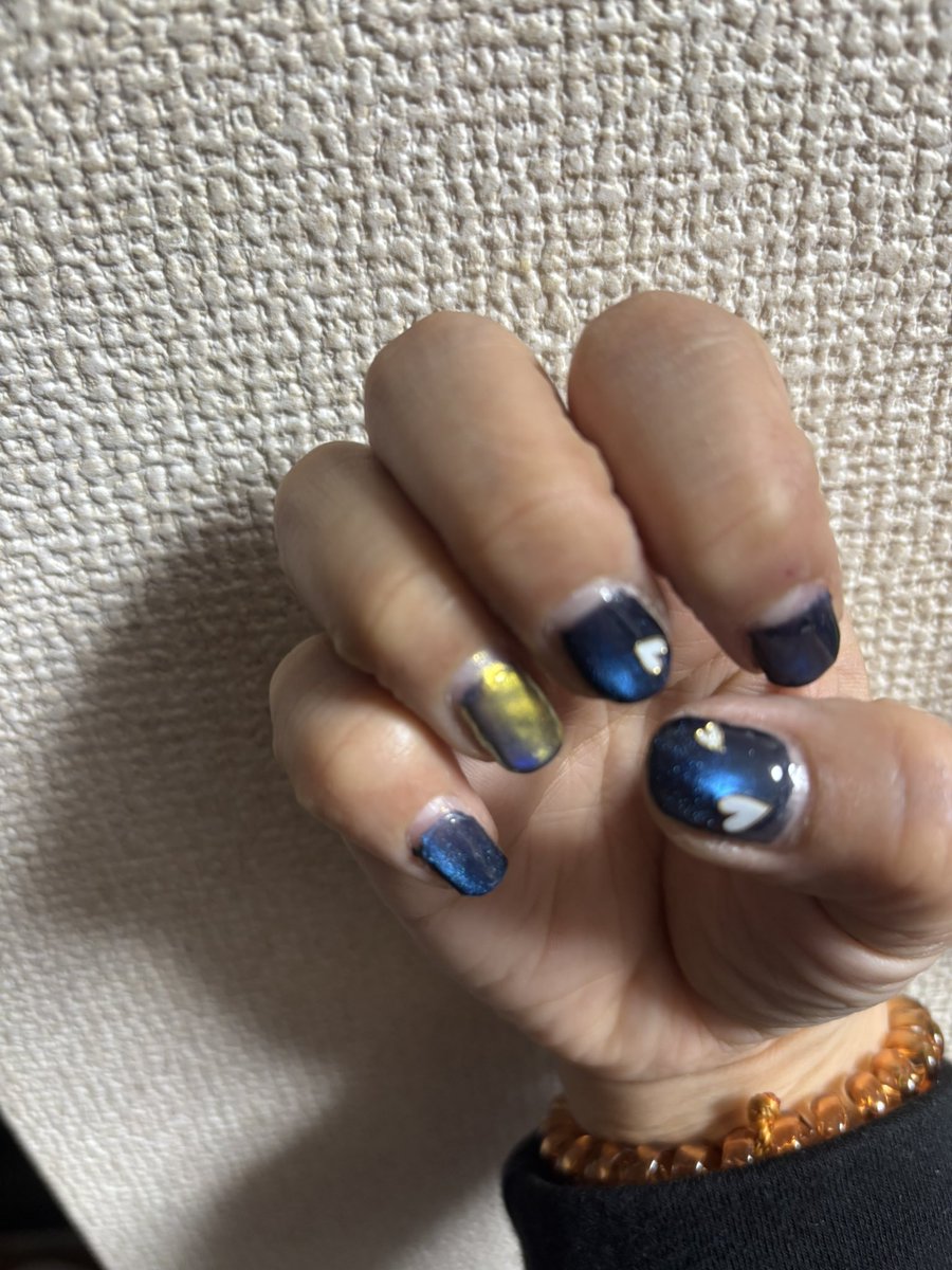 夏凰翔@4/10レ·ロンまネスク tweet media