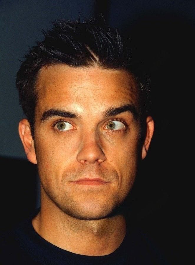 hourly Robbie Williams tweet media