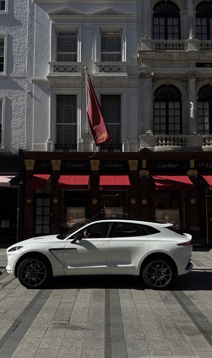 thursday https://t.co/Dv5syiBRG9