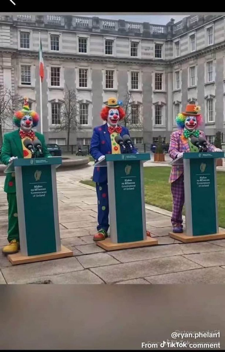 deanpc118's tweet photo. @fiannafailparty @MichealMartinTD Ye caused this ye bunch of clowns https://t.co/5qmBpH87KB