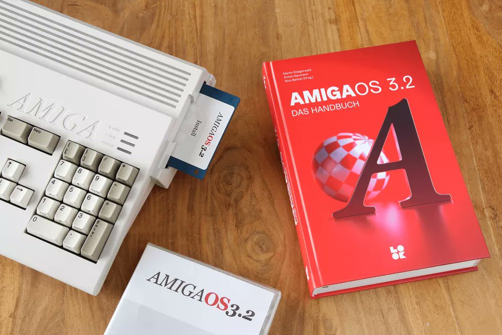 AlineaComputer's tweet photo. Wer kennt nicht das wichtigste Buch für alle Nutzer des AmigaOS 3.2 ?! 📕😉
In Deutsch und Englisch verfügbar. 🇩🇪🇬🇧
Jetzt bestellen! 🏬
https://t.co/H6TEmXxoKp
#commodoreamiga #amigaos #buchtip https://t.co/RxHKZGthgy
