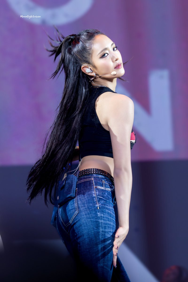 Moonlightosun's tweet image. 260321 [Syncopation] in BangKok

🤩

#MINNIE #민니 #มินนี่ #idle #아이들