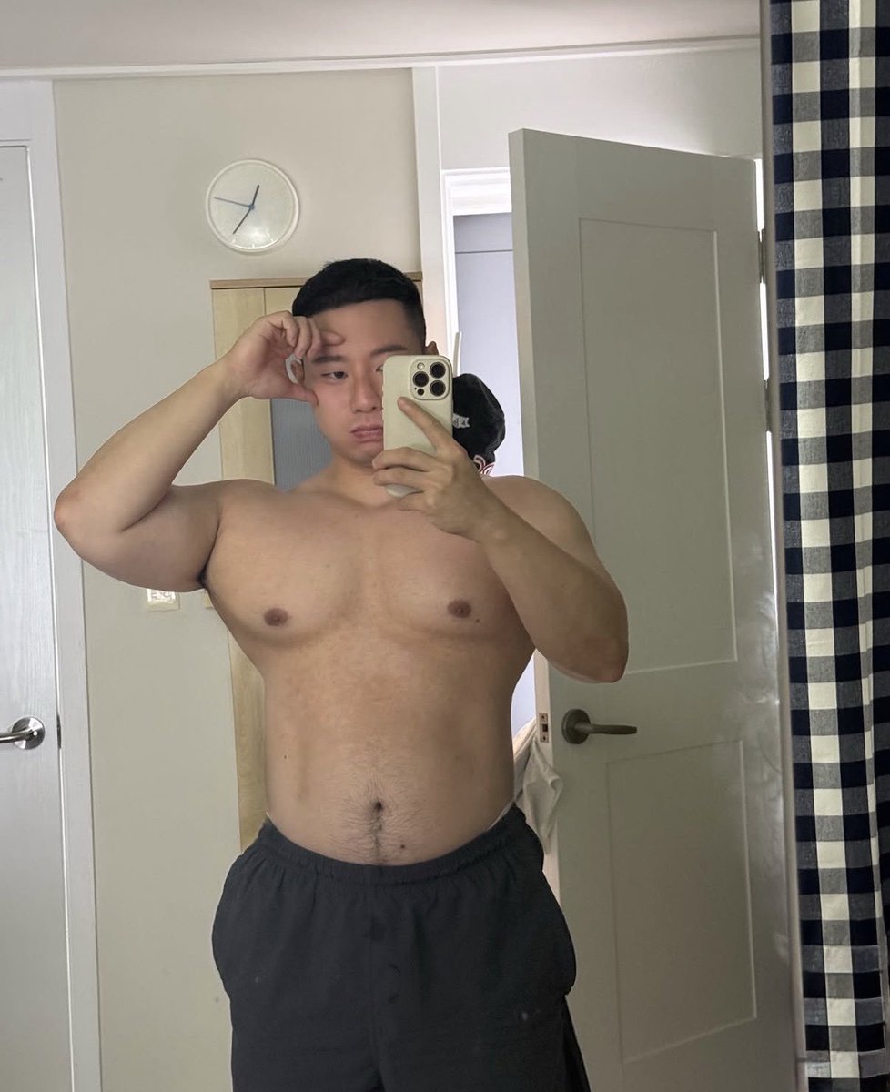 Babyjun227's tweet photo. 내일이면 금요일이네🔥 

주말에 머해?💦💦
https://t.co/Z4bjwAKGCy https://t.co/XycCZ2xl6H
