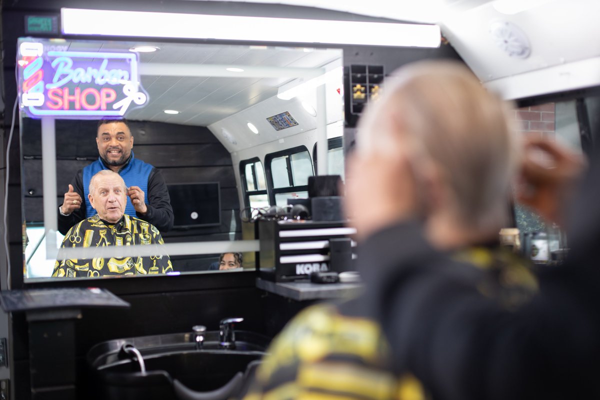 MASrConnection's tweet photo. Take a look inside Senior Connection’s new Barber Connect bus—bringing free haircuts, Medicare enrollment assistance, and health screenings to older adults across Central MA.
Appointments start May 1 (Weds &amp; Fri, 9am–4pm).
Learn more: https://t.co/kMvgSs0Y6o https://t.co/znDXUVEIxF
