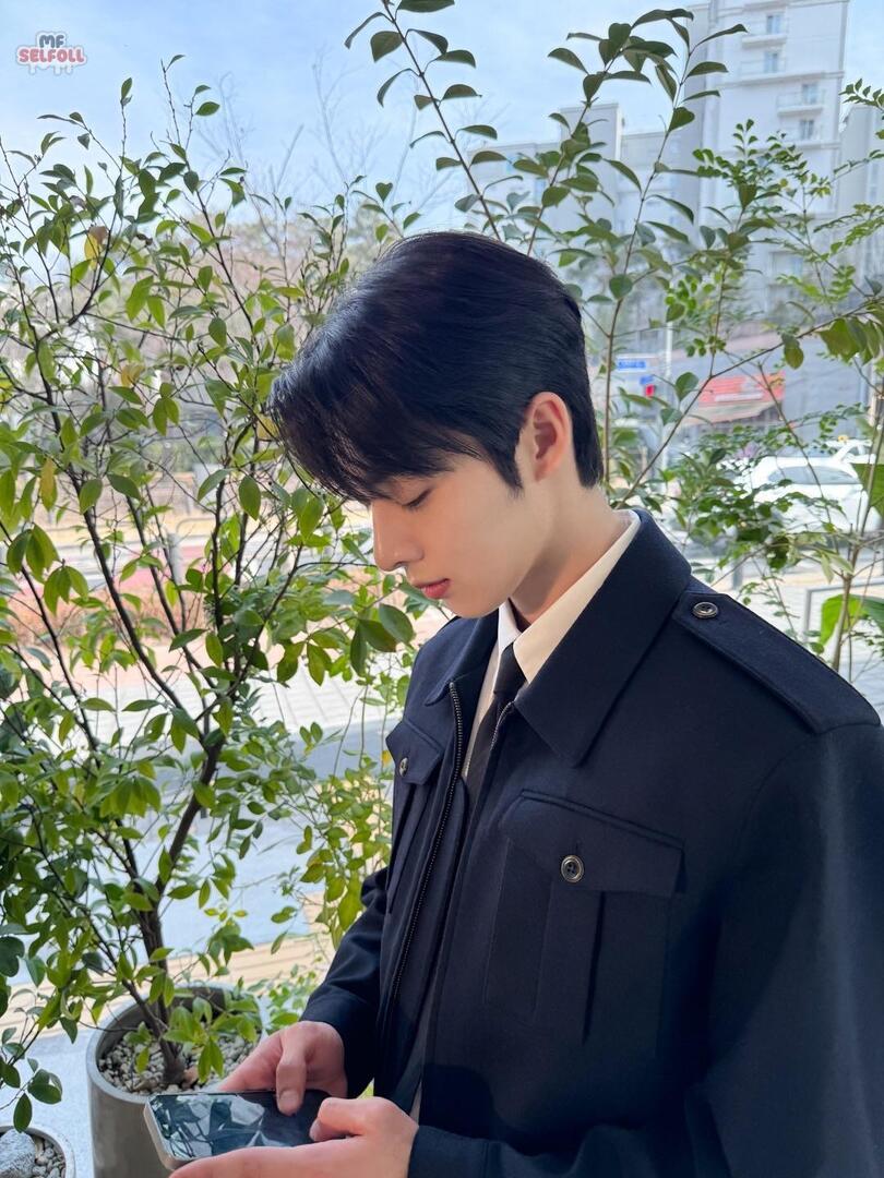 SELFOL ONLY! tweet media