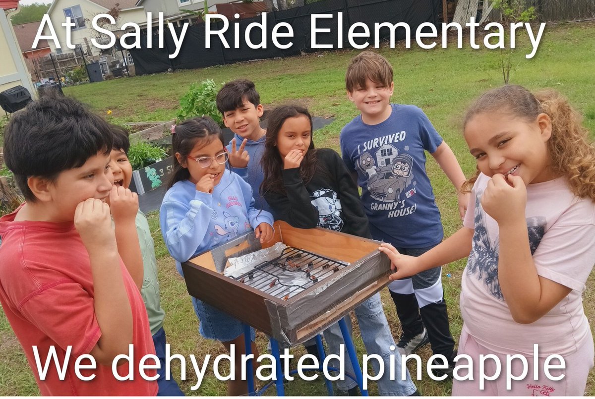 SallyRideOCPS's tweet image. Dehydrating fruits at Sally Ride Elementary is like making astronaut snacks, perfect for Artemis II. 
We turn fresh fruit into tasty dried treats with our solar dehydrator, how cool is that. 
📷Fruity science fun for everyone!
@OCPSnews 
#ocps #WeAreOCPS