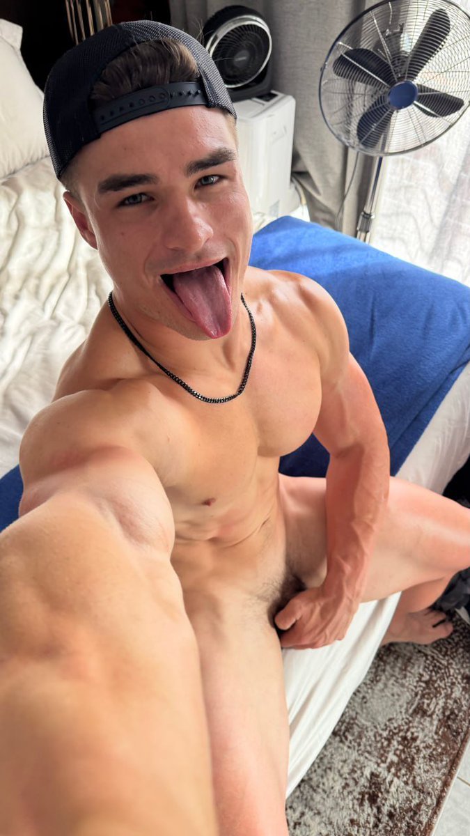 Dylan vip tweet media