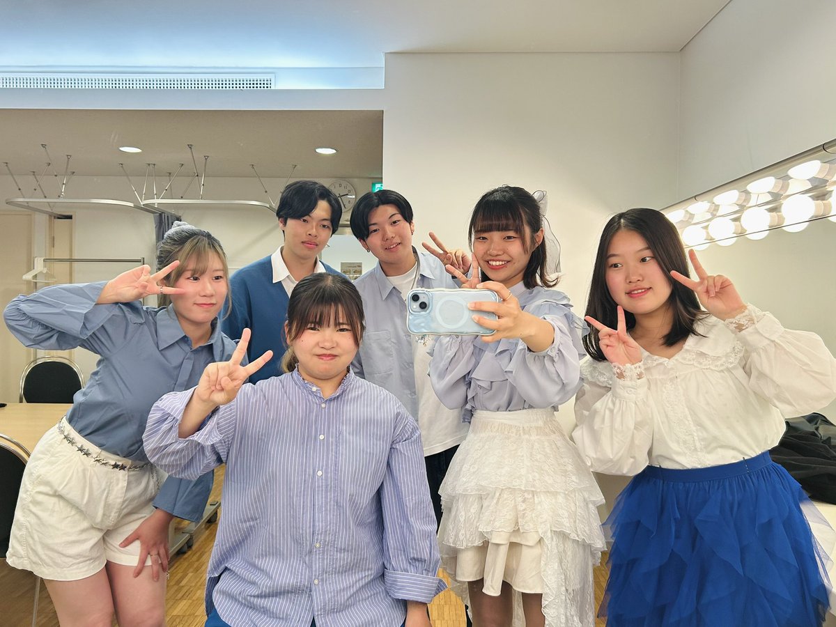 Blueyouth2223's tweet photo. 💙🩵出演報告🩵💙

本日、

📍静岡県立大学 入学式

にて演奏させていただきました🌸
貴重な場で歌うことができて光栄です😳

アカペラサークルThe Vivaledge、新入部員大募集中です！！
交流会や体験会でお待ちしてます🫶

 #静岡県立大学  #uos  #アカペラ https://t.co/uYVr5sDuS4
