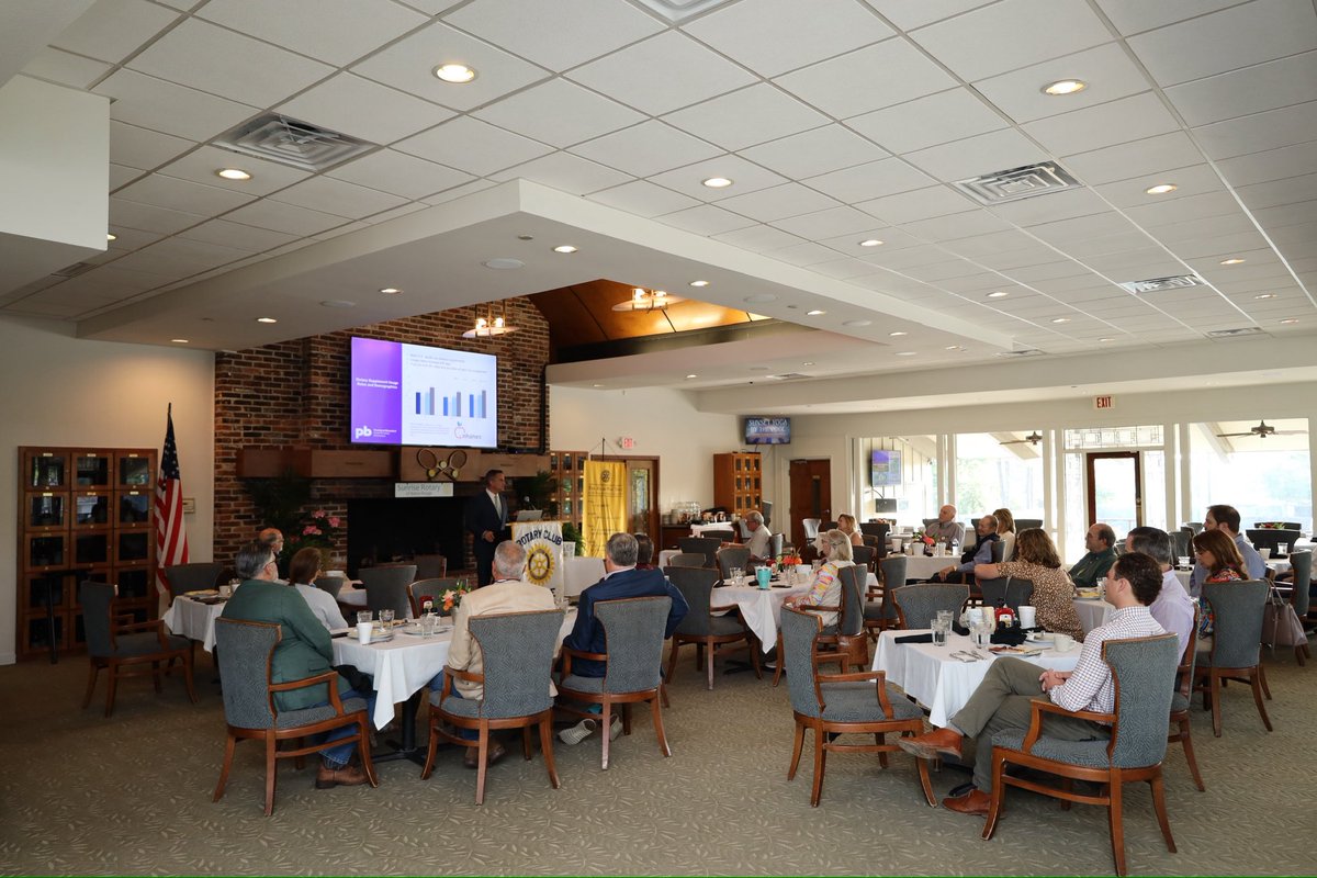 PBRCNews's tweet photo. Dr. Stefan Pasiakos, Director of the Center for Human Performance at Pennington Biomedical, presented “Science, Regulation, and the Dietary Supplement Surge: What Consumers Need to Know (and What Labels Don’t Tell You)” this morning at Sunrise Rotary of Baton Rouge. #PBRC #LSUresearch #PBRCresearch