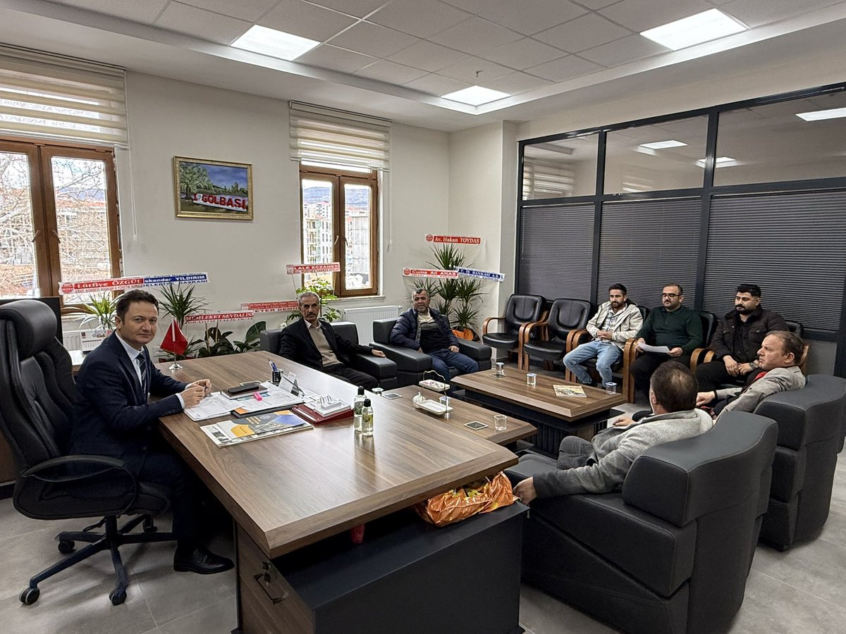 İlçe Millî Eğitim Müdürümüz Akif Torun başkanlığında, öğrenci taşıma hizmetlerinin daha etkin ve güvenli bir şekilde yürütülmesine yönelik taşıma firmalarıyla toplantı gerçekleştirildi.

<a href="/tcmeb/">Millî Eğitim Bakanlığı</a> <a href="/Yusuf__Tekin/">Yusuf Tekin</a> <a href="/adiyamanmem/">Adıyaman İl Millî Eğitim Müdürlüğü</a> <a href="/ali_tosun77/">Ali TOSUN</a> <a href="/akiftorun02/">Akif TORUN</a>
