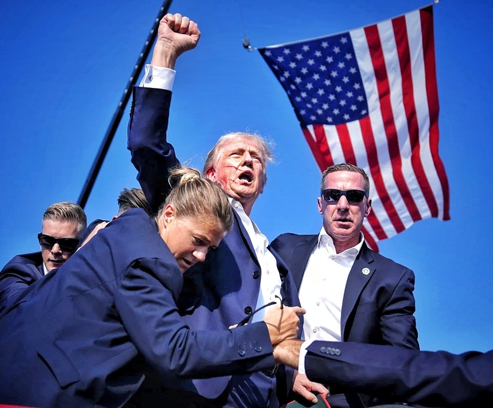 Kaitlin Bennett tweet media