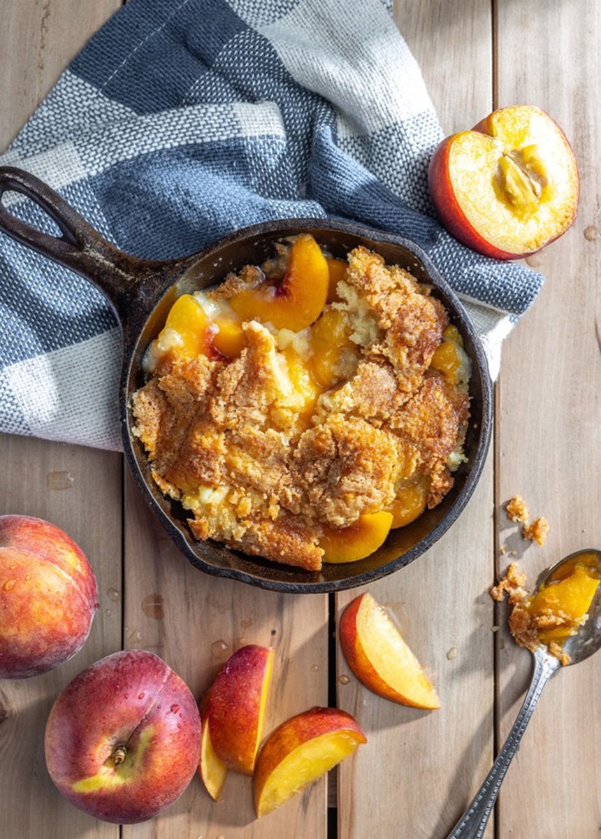 DishAroundTown's tweet photo. .@CowboyChicken sweetens the day with complimentary peach cobbler on April 13, @MarlowsTavern launches an April give-back campaign and @BuenaVidaTapas hosts "Buena Vida en Blanco" under the stars on April 23. That and more this week at #DishAroundTown!

https://t.co/1mgpP9BuOz https://t.co/edmLvsPKvd