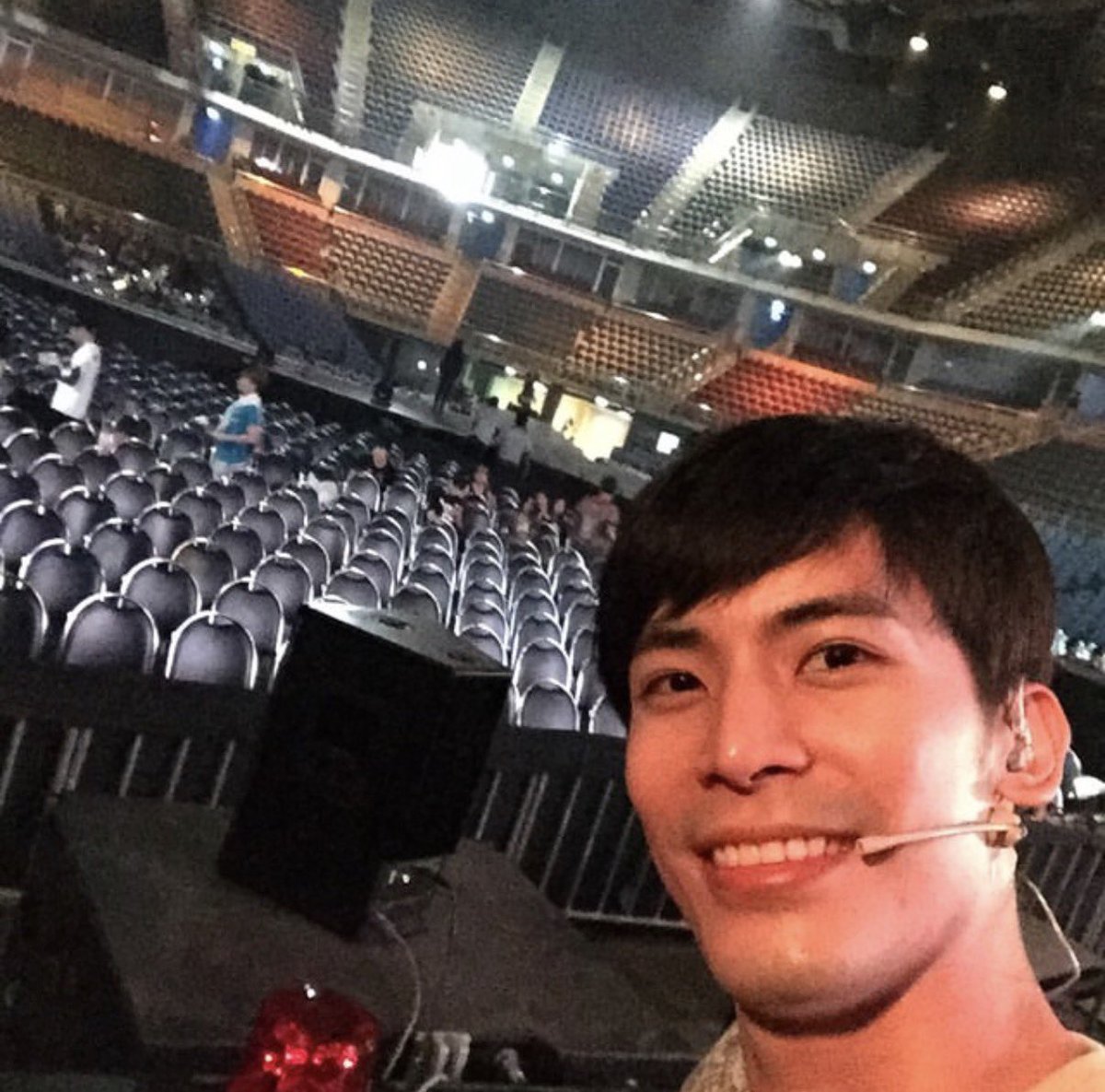 N’chick tweet media