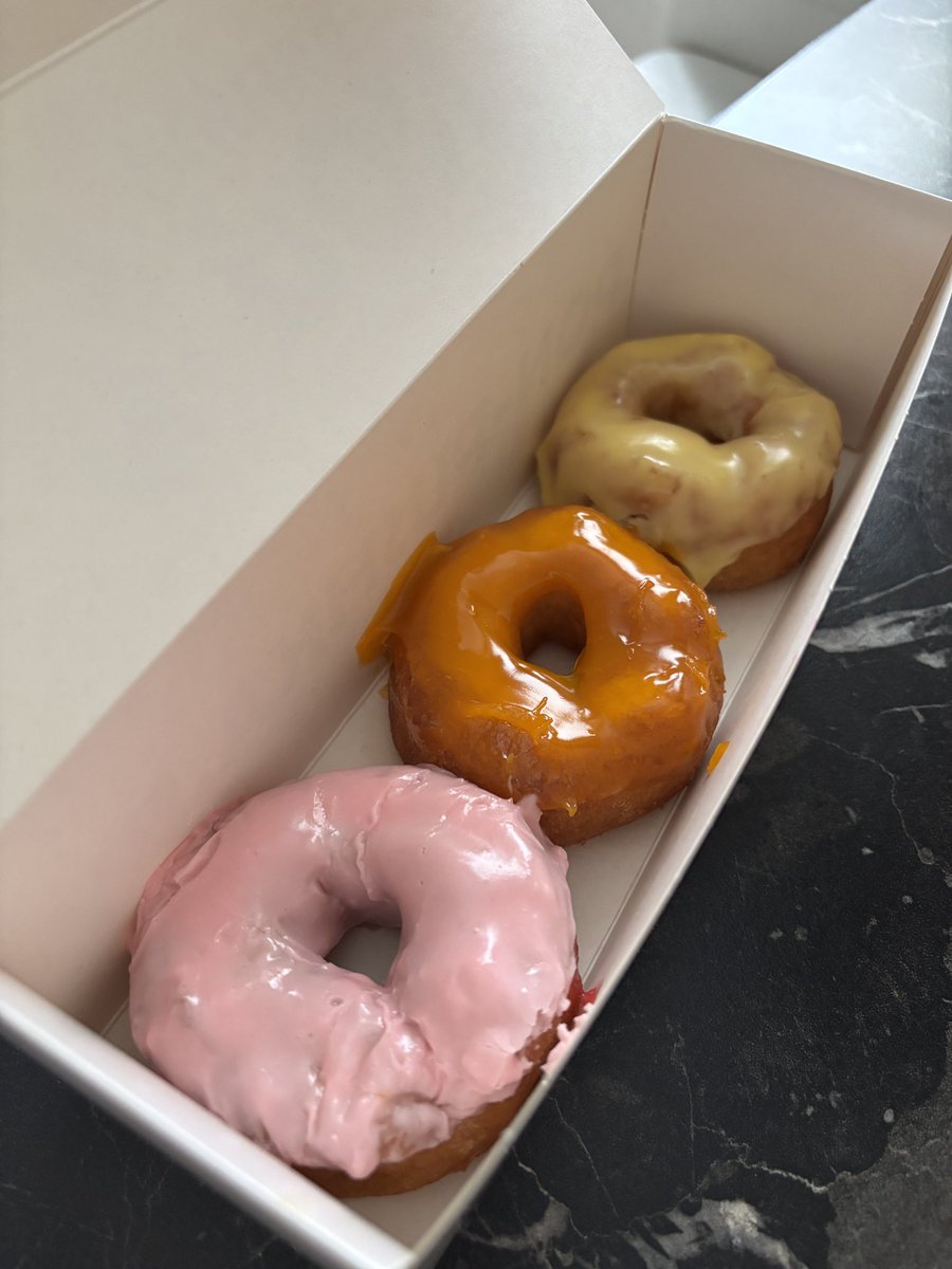 bad Roman’ce🔥 tweet media