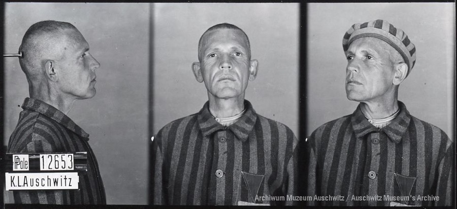 TomFromKatowice's tweet image. My name is Zygmunt Chmielowski 🇵🇱, 
a technician from #Warsaw, born on April 9️⃣, 1899.
I was murdered by #Germans in their #Death camp #Auschwitz on Aug. 7, 1941 at the age of 4️⃣2️⃣ only because 
I was a #Pole.
I survived 1️⃣2️⃣3️⃣ days.
Please, #NeverForget me!  
#WWII 
#Genocide