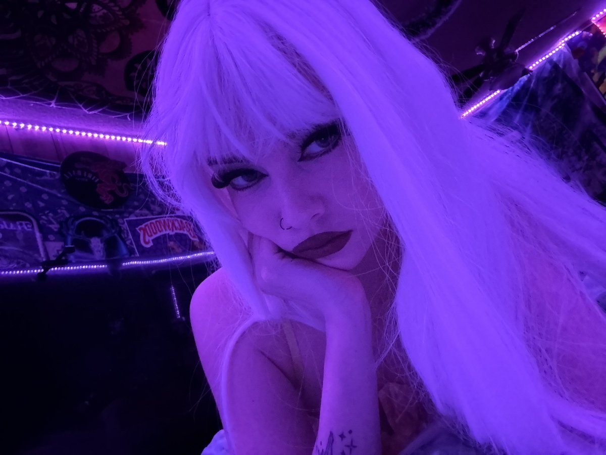 alyx 𐙚₊˚⊹♡ tweet media