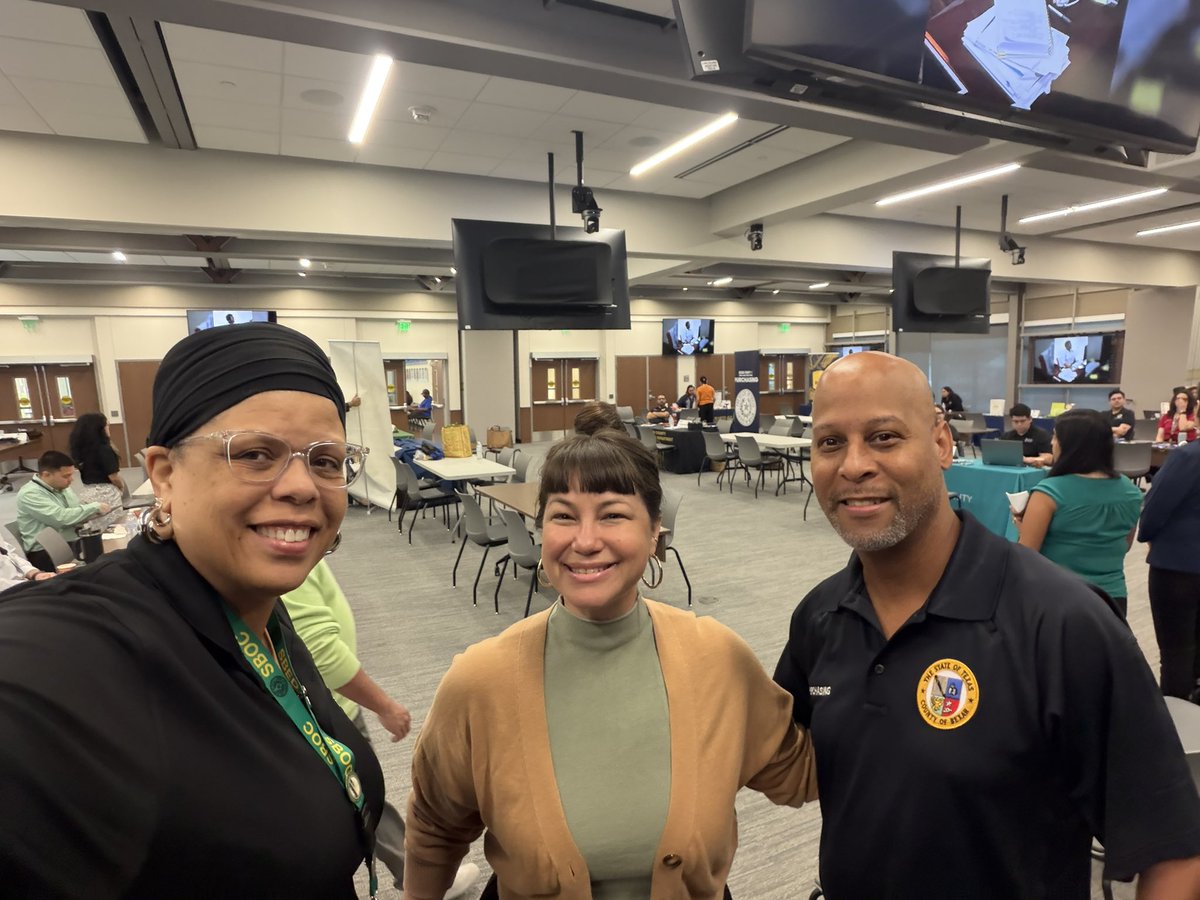 Alamo on the Job - Bexar County Intern Hiring Fair

Bexar County Offices and Departments recruiting

Thank you Greg Galloway, Bexar County Purchasing Agent, for our first match!