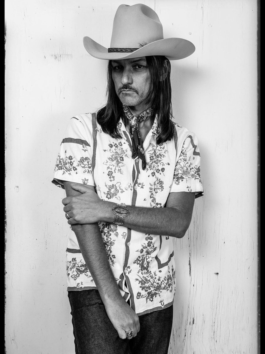 MrDuaneBetts's tweet photo. ISLE  OF  HOPE TOUR  Kicks off this Sunday in Steamboat Springs, CO. East Coast next week. Rehearsals are in full swing and we can’t wait to play the new tunes for y’all.  Get those tix at link in bio. 🌻

📸 John Bowman Nichols https://t.co/T1TBrER07W