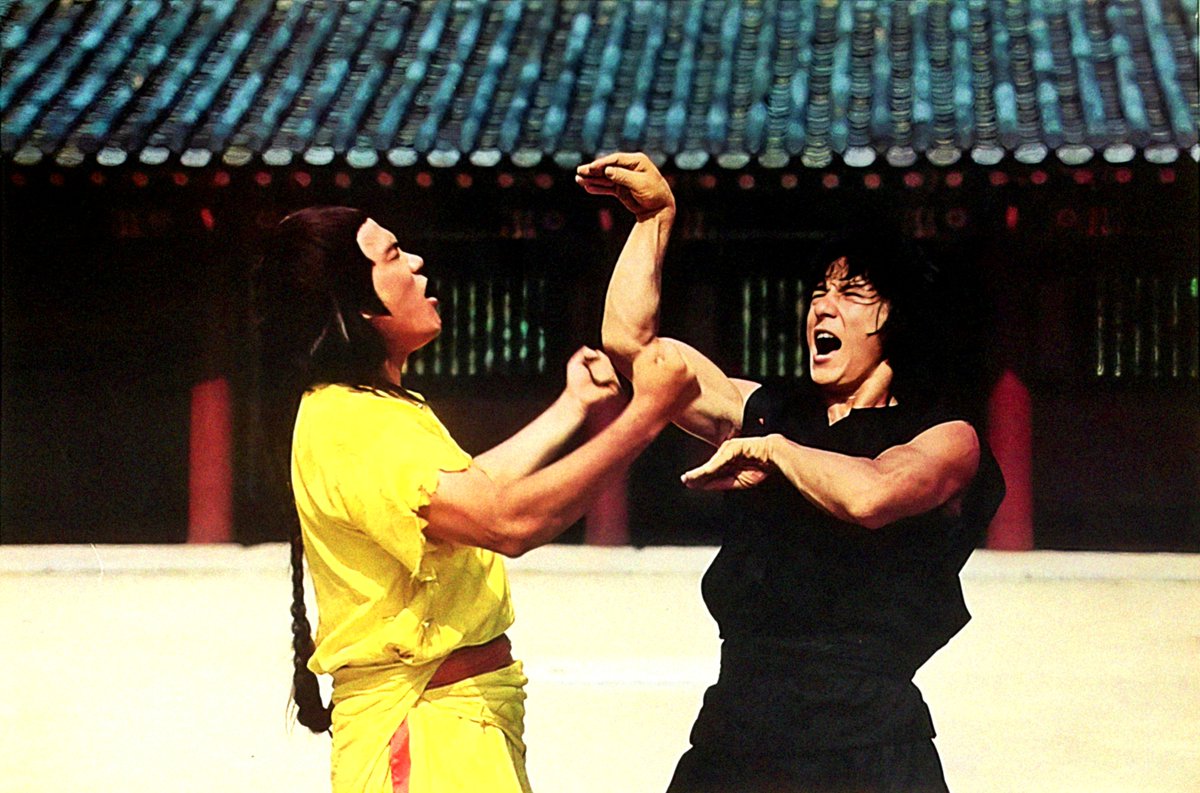 伊東　かんふー tweet media