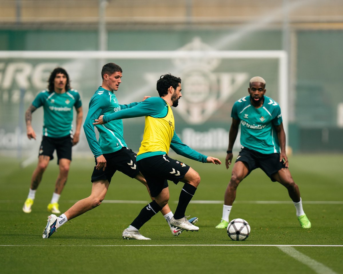 Zona Mixta tweet media