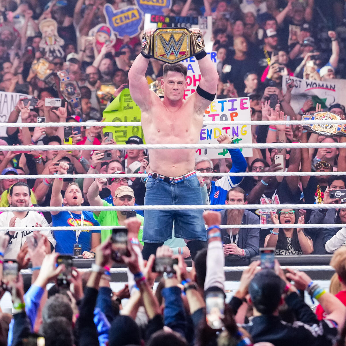 𝑎𝑗 tweet media