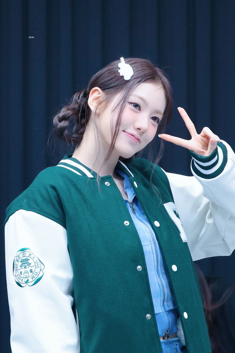 솔랑해ᡣ𐭩 tweet media