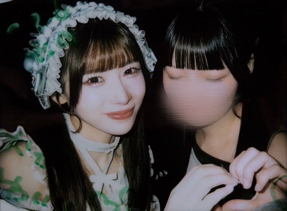 かなこ tweet media