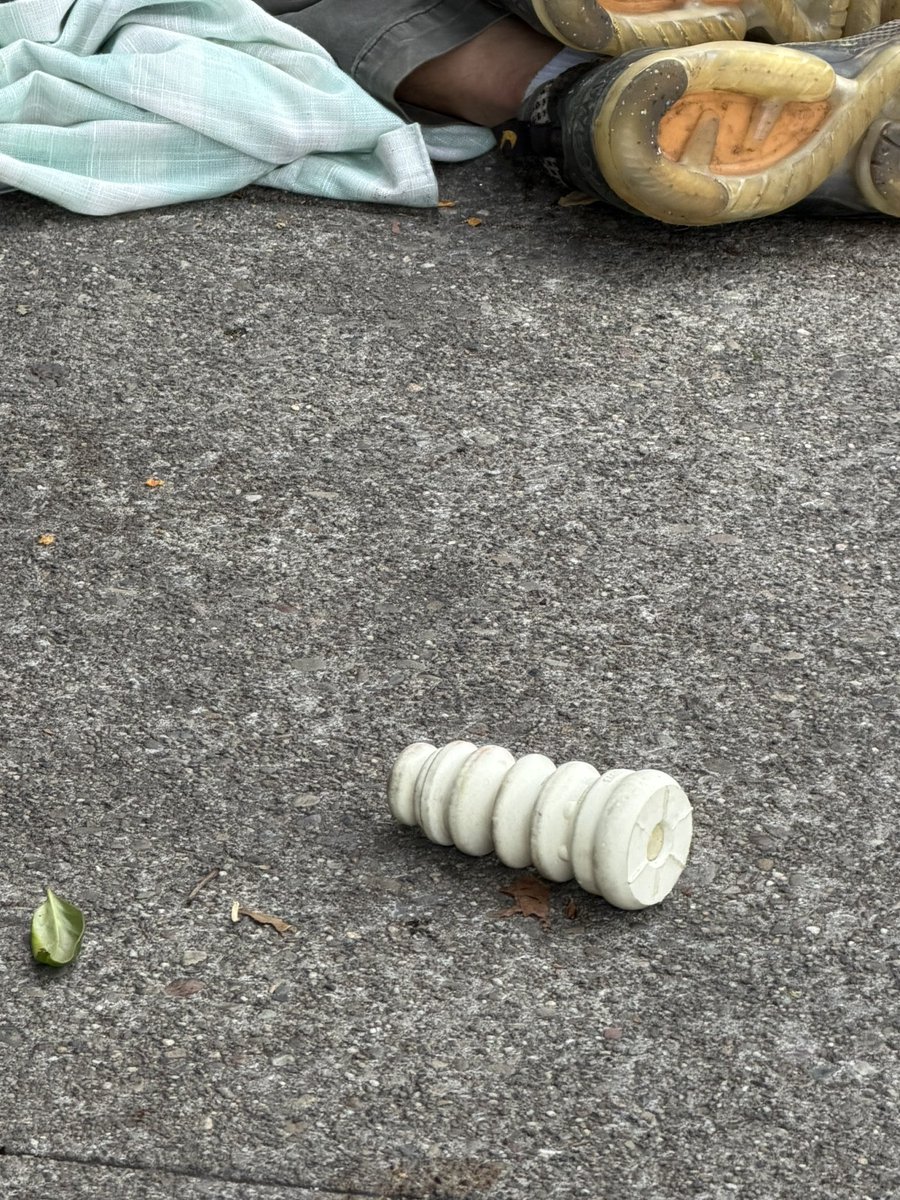 1r0nm41d3n tweet media